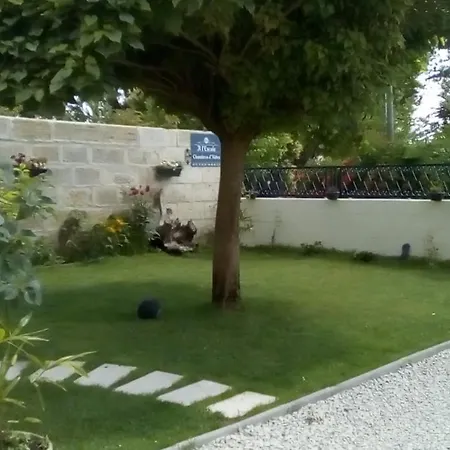 A L'escale Bed & Breakfast