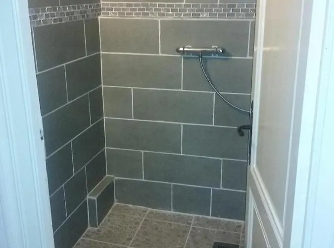 A L'escale فندق مبيت وإفطار Gauriac